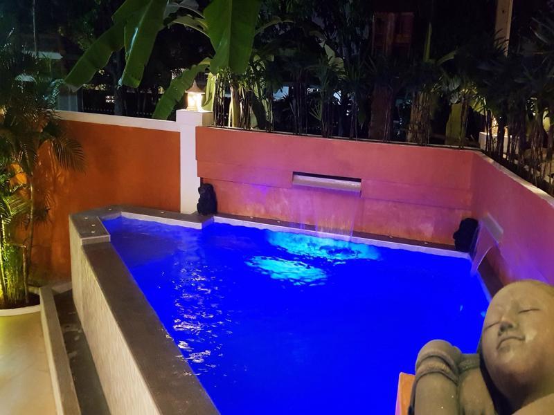 Yailand Luxury Pool Apartment