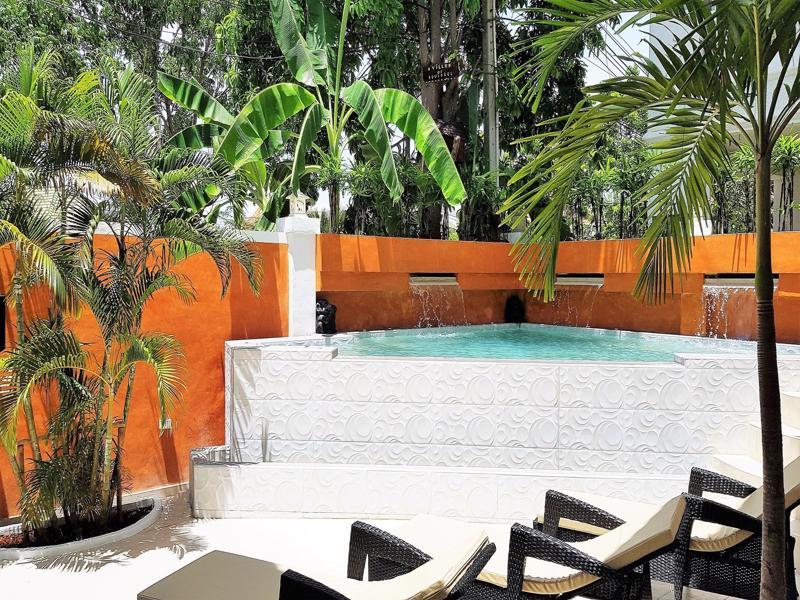 Yailand Luxury Pool
